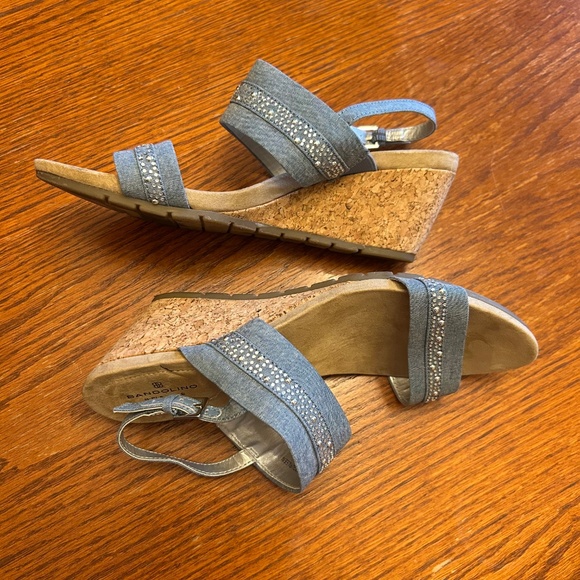 Bandolino Wedge Sandals Denim with Embellished Studs Women's Size 9.5 - Picture 7 of 7